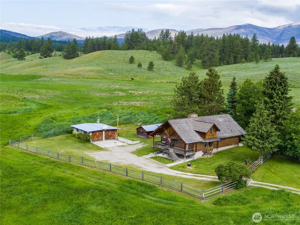 3 Summer Road Tonasket, WA 98855