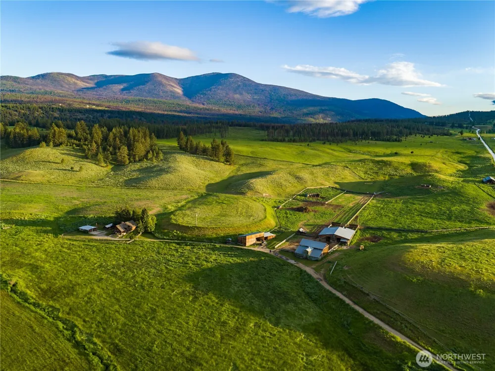 3 Summer Road Tonasket, WA 98855