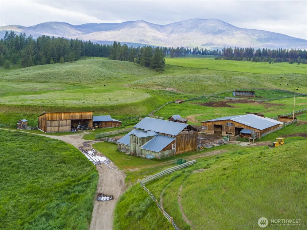 3 Summer Road Tonasket, WA 98855