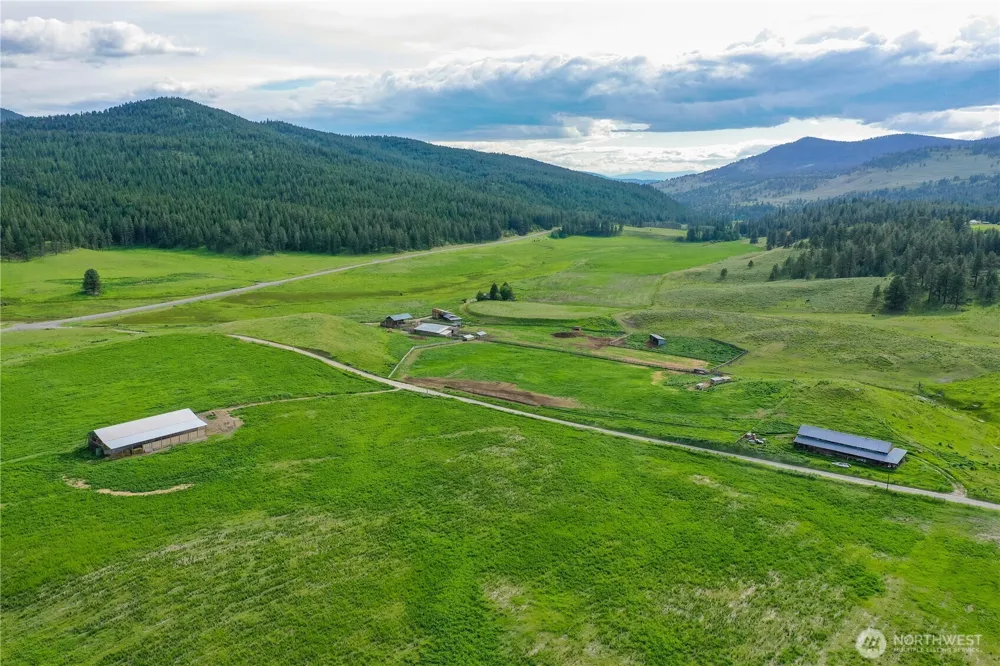3 Summer Road Tonasket, WA 98855