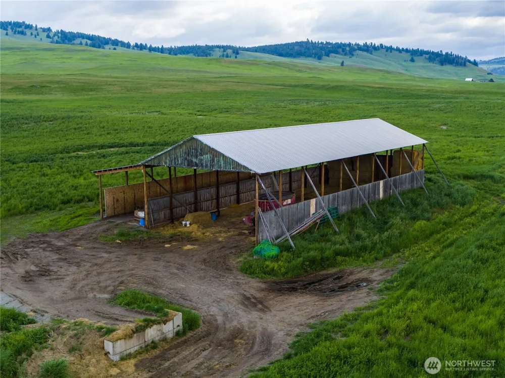 3 Summer Road Tonasket, WA 98855