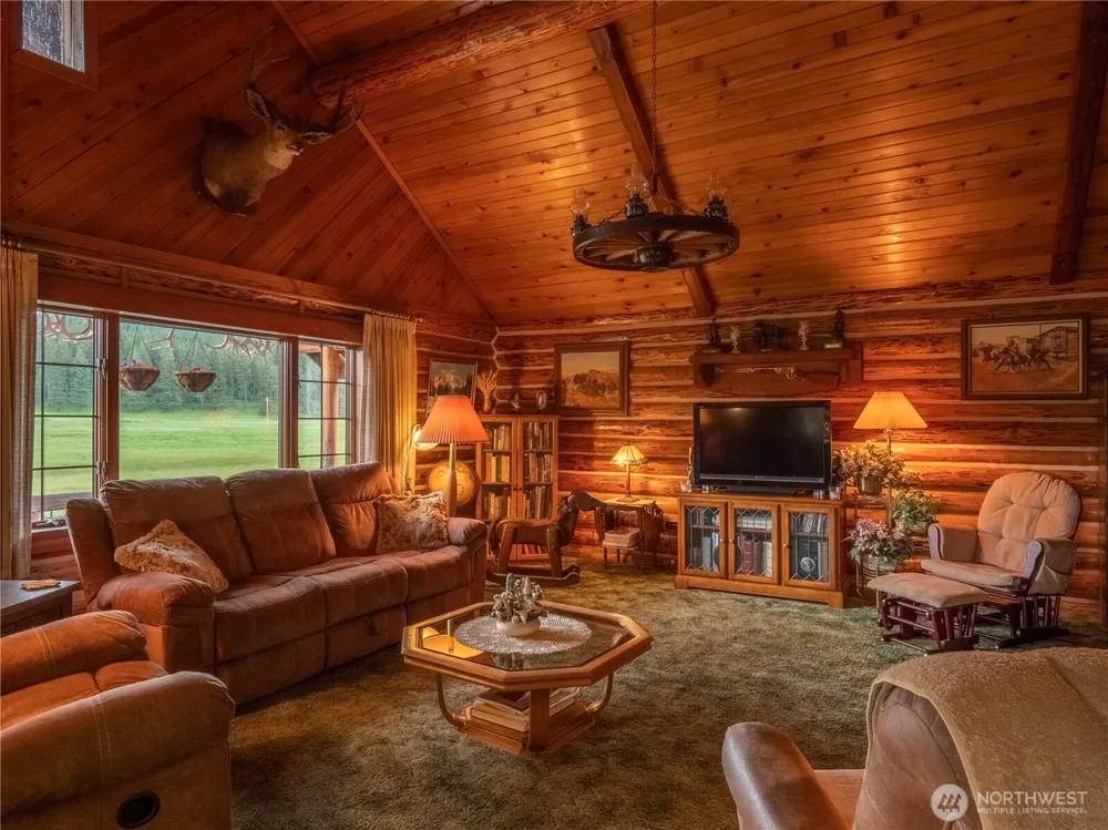 3 Summer Road Tonasket, WA 98855