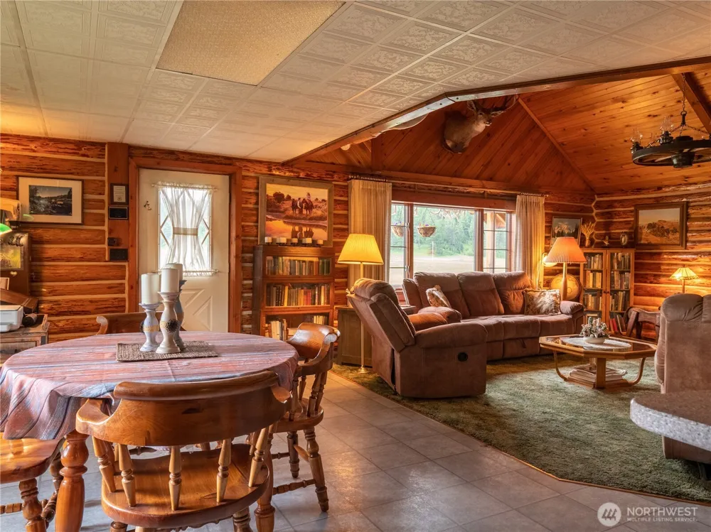 3 Summer Road Tonasket, WA 98855