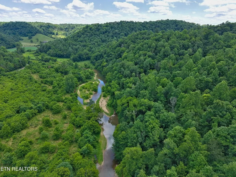 1 Blackburn Fork Rd Cookeville, TN 38501