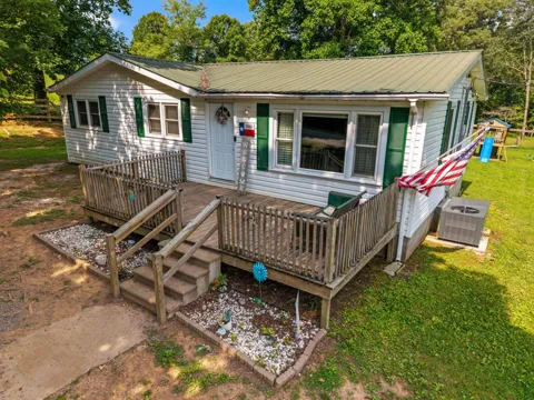 2046 Sugar Creek Road SE