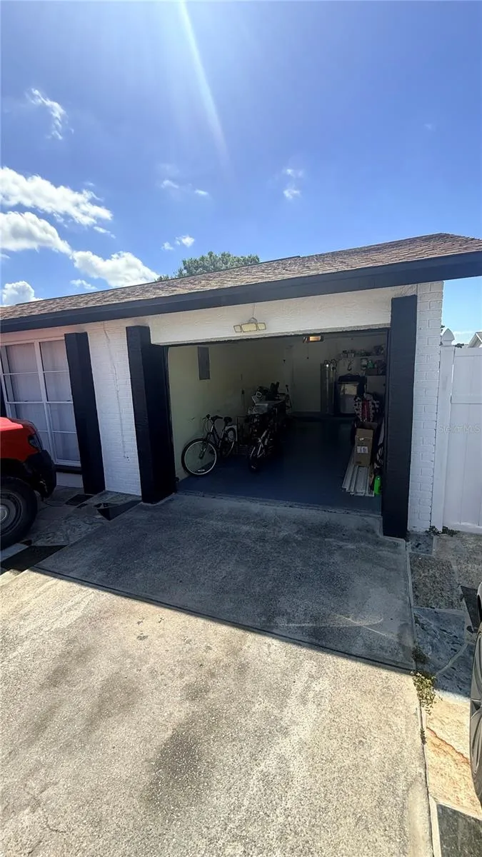 6713 WILLOW SPRING COURT Tampa, FL 33615