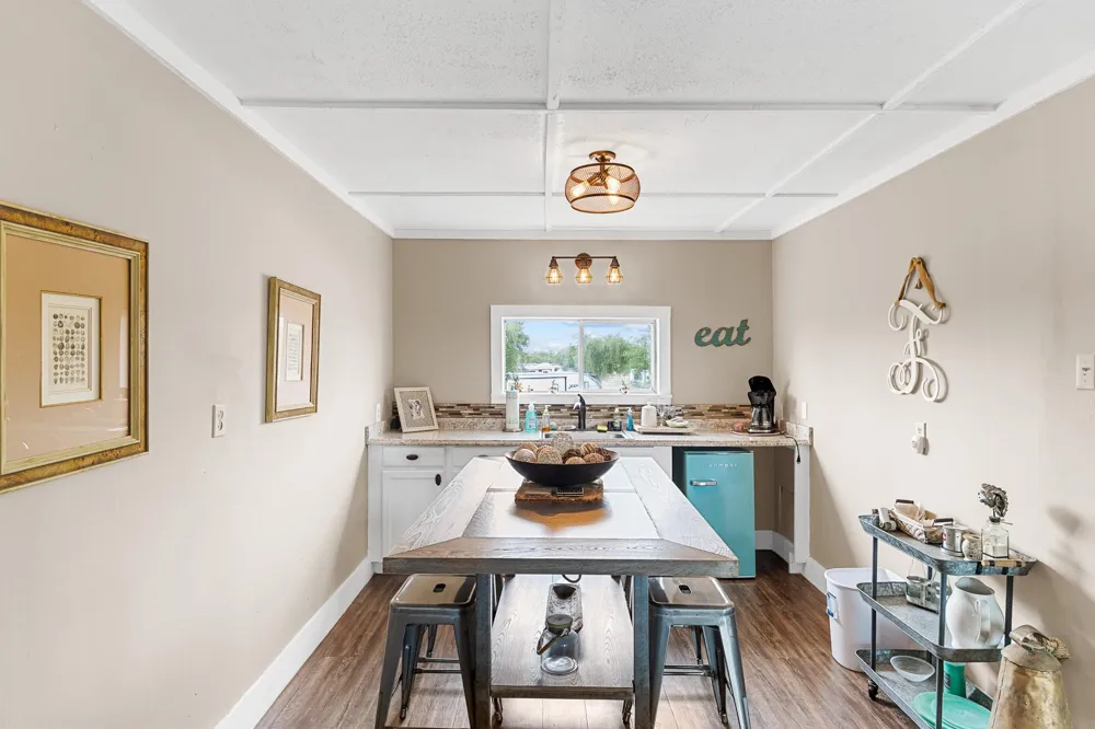 107 Missy Street Port O Connor, TX 77982