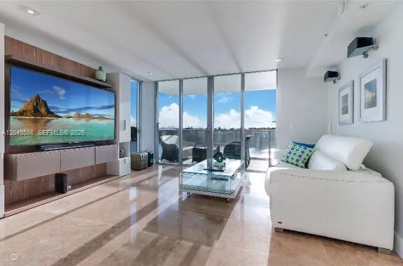 6620 Indian Creek Dr #508 Miami Beach, FL 33141