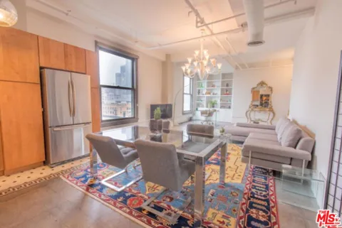 108 W 2nd Street #808