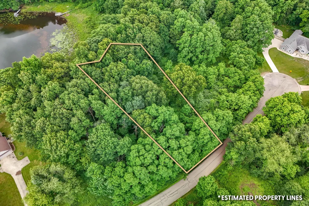 6117 Sweet Clover Hills Drive Jonesville, MI 49250