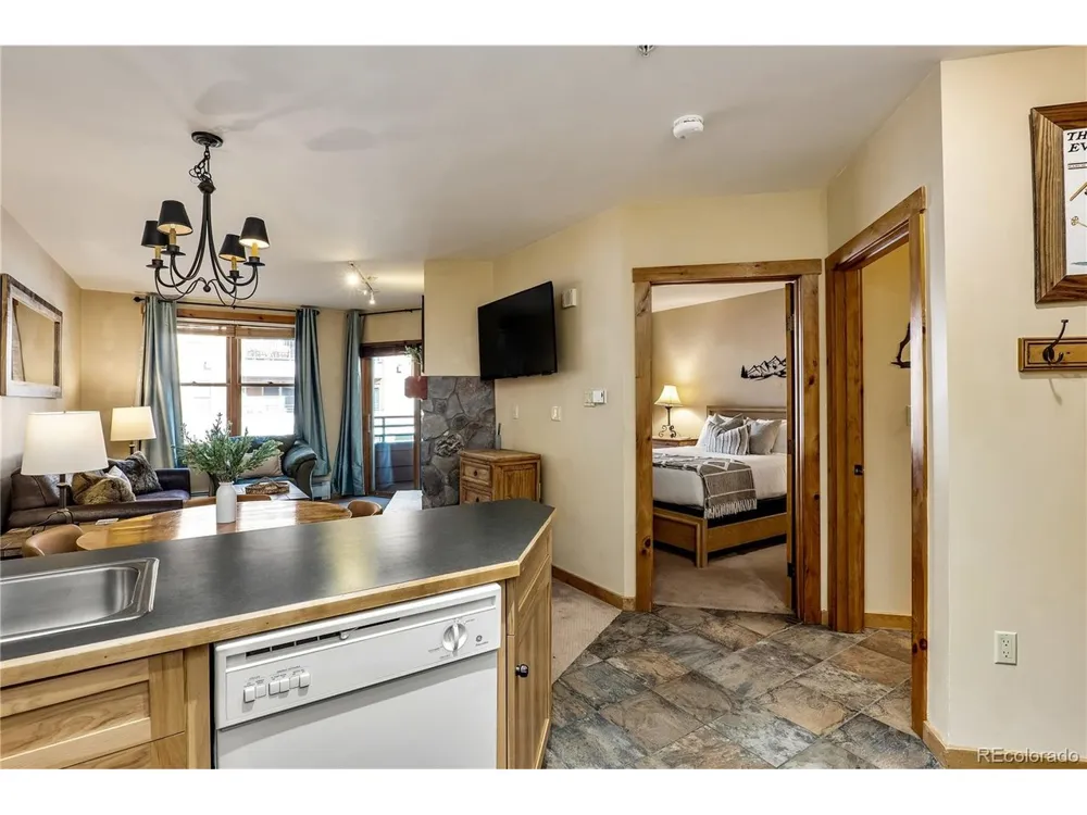 100 Dercum Square #8343 Dillon, CO 80435