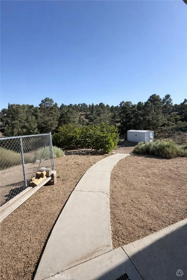 9316 Whispering Pines Rd. Frazier Park, CA 93225