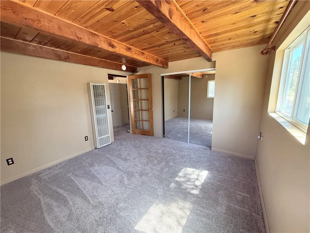 9316 Whispering Pines Rd. Frazier Park, CA 93225
