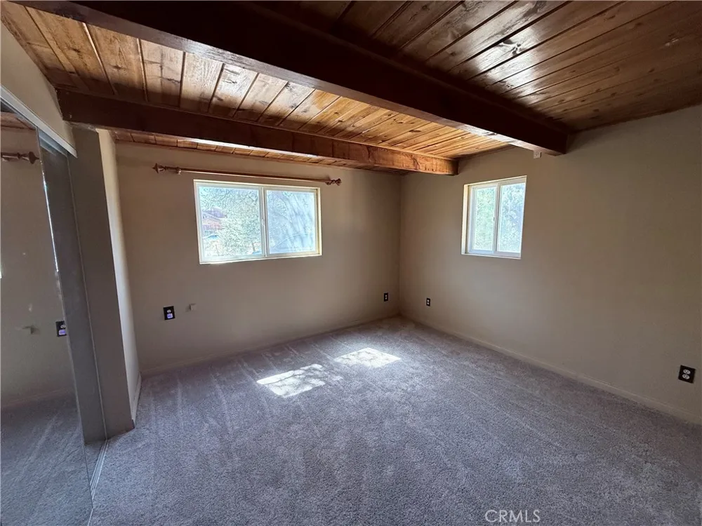 9316 Whispering Pines Rd. Frazier Park, CA 93225
