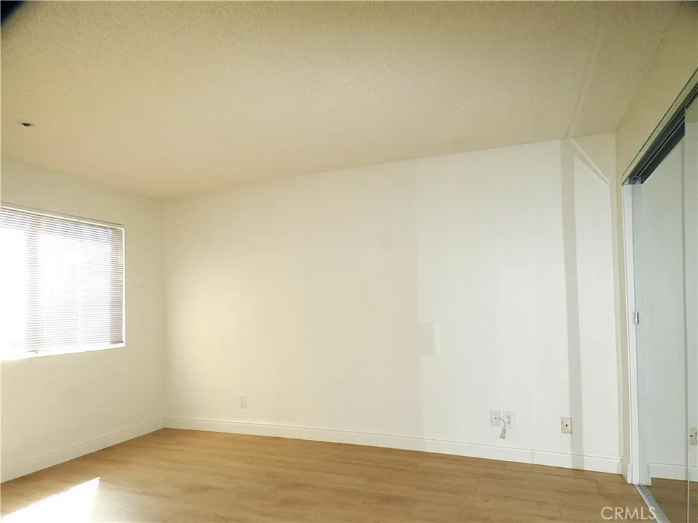 321 E Inger #N127 Santa Maria, CA 93454