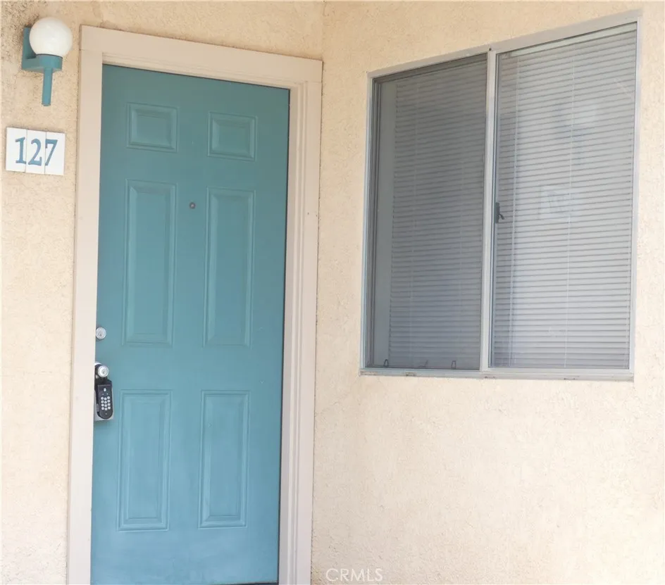 321 E Inger #N127 Santa Maria, CA 93454