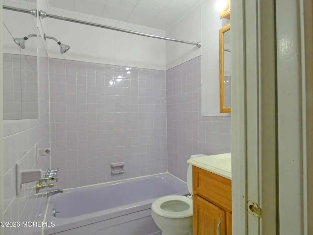 93 Outboard Avenue Manahawkin, NJ 08050