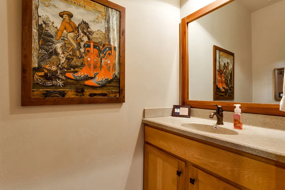 7412 Calming Court Jonestown, TX 78645