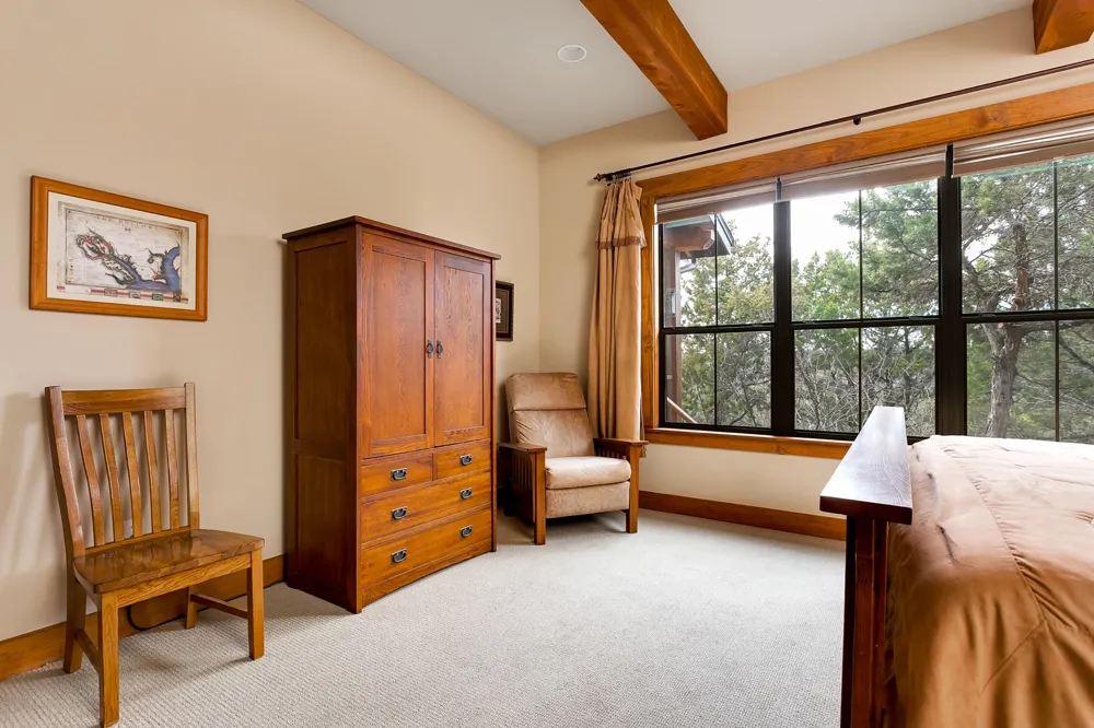 7412 Calming Court Jonestown, TX 78645