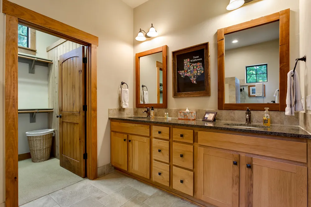 7412 Calming Court Jonestown, TX 78645
