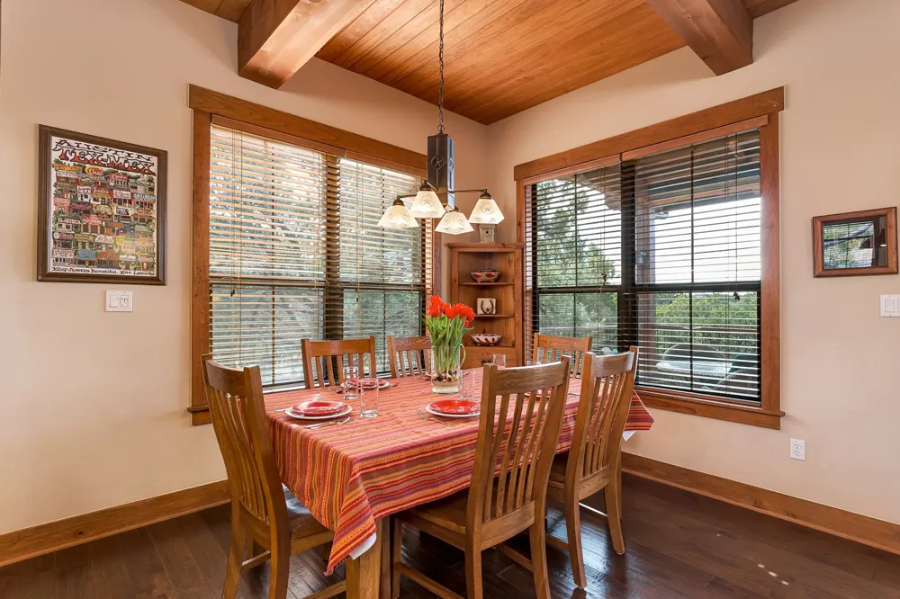 7412 Calming Court Jonestown, TX 78645