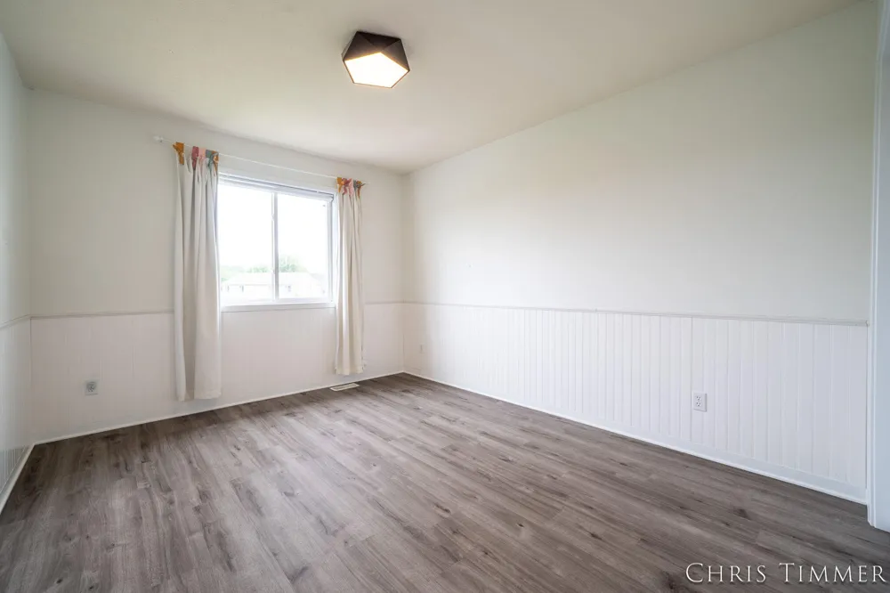 1877 Sun Park Drive Zeeland Charter Township, MI 49464