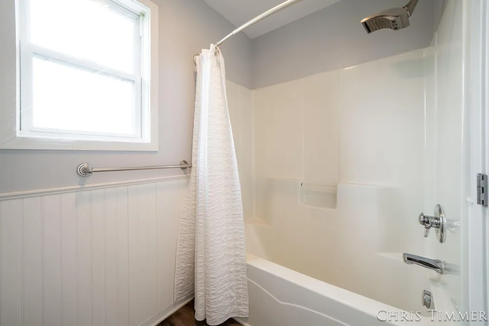1877 Sun Park Drive Zeeland Charter Township, MI 49464