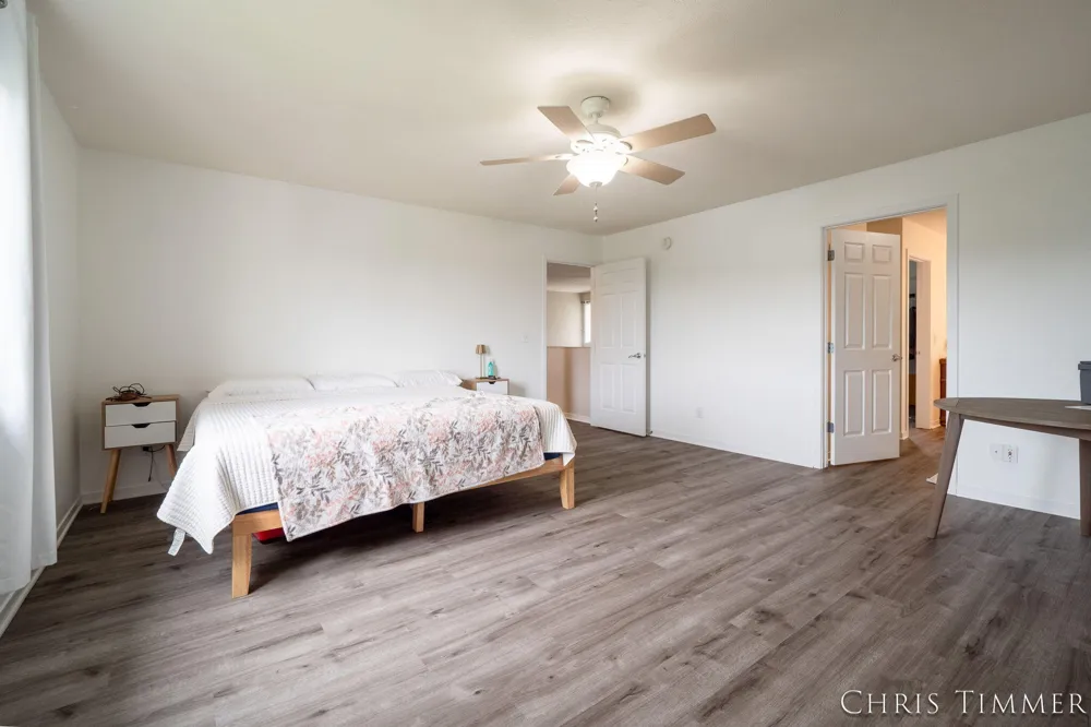 1877 Sun Park Drive Zeeland Charter Township, MI 49464