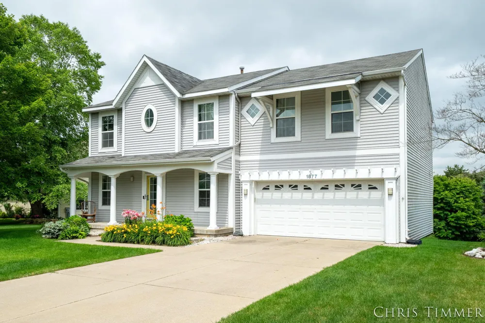 1877 Sun Park Drive Zeeland Charter Township, MI 49464