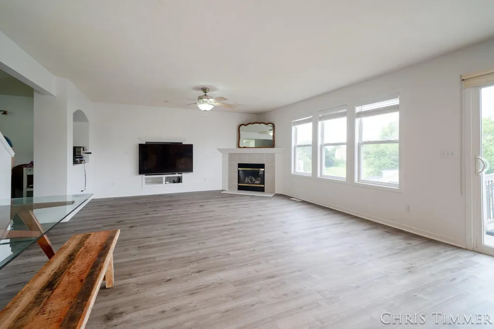 1877 Sun Park Drive Zeeland Charter Township, MI 49464