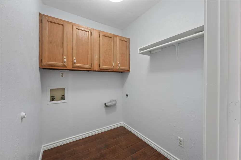 9214 Vagas Drive Rowlett, TX 75088