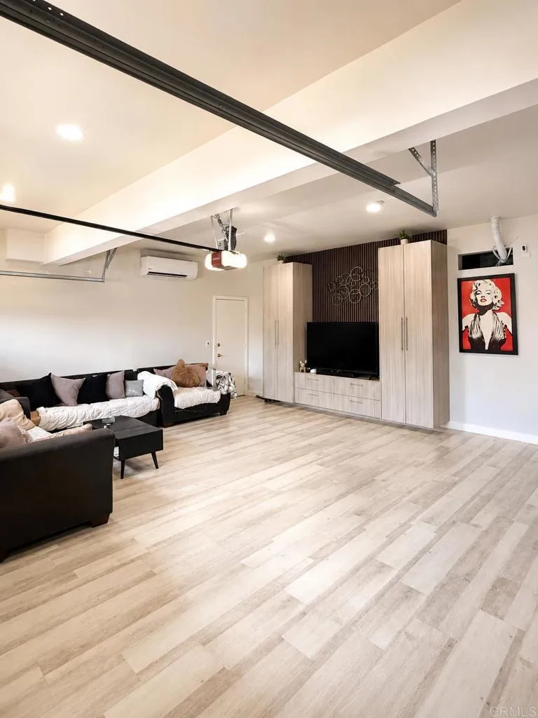113 Gomez Circle Placentia, CA 92870