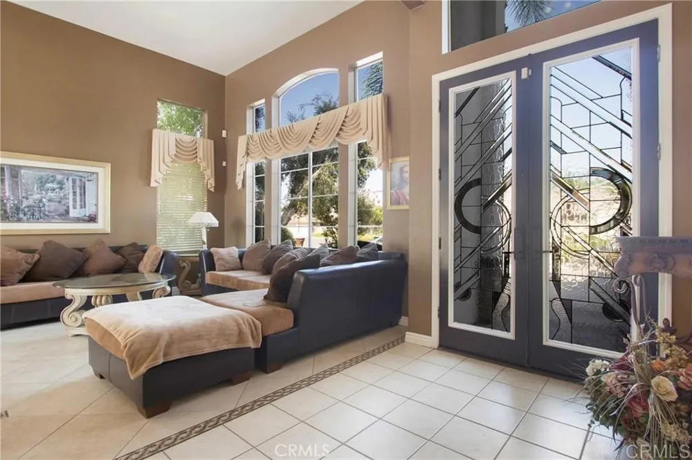 113 Gomez Circle Placentia, CA 92870