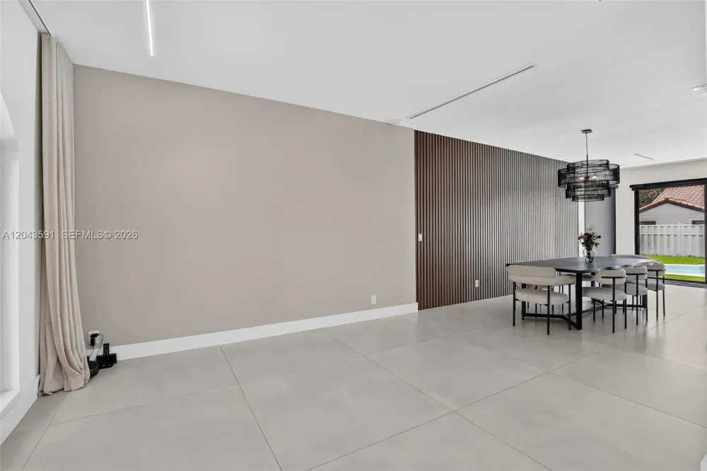 10746 Charleston Pl Cooper City, FL 33026
