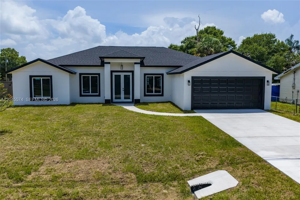 5203 Birch Dr Fort Pierce, FL 34945