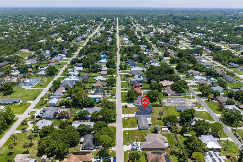 5203 Birch Dr Fort Pierce, FL 34945