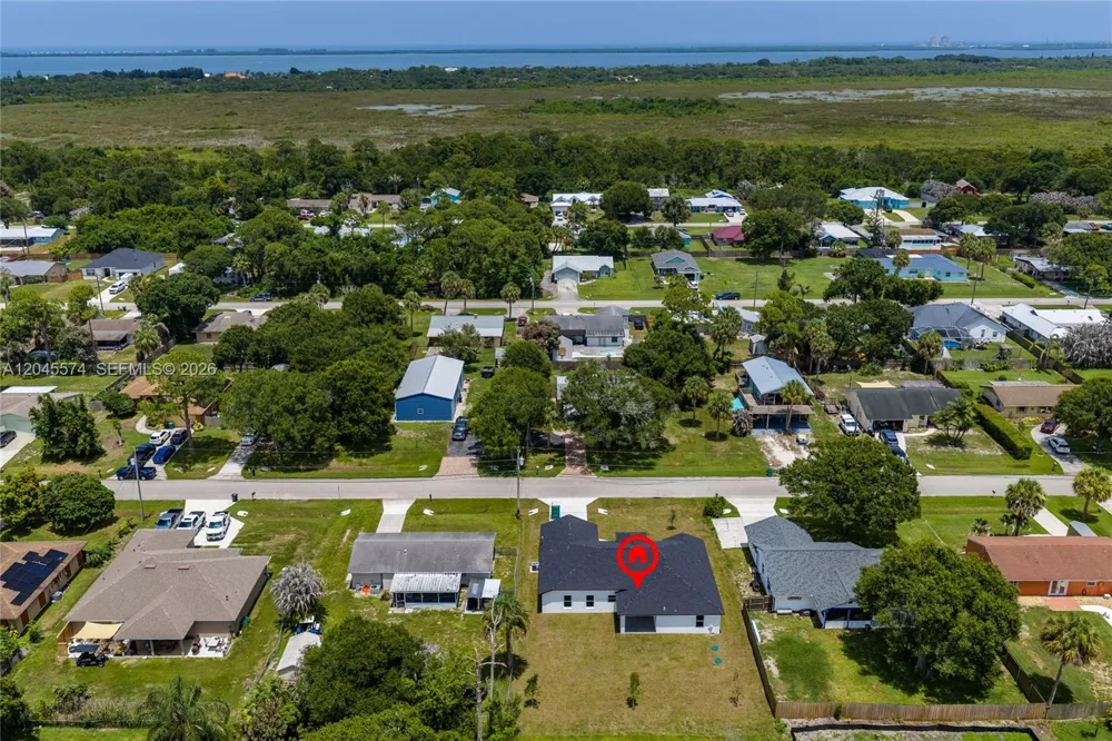 5203 Birch Dr Fort Pierce, FL 34945