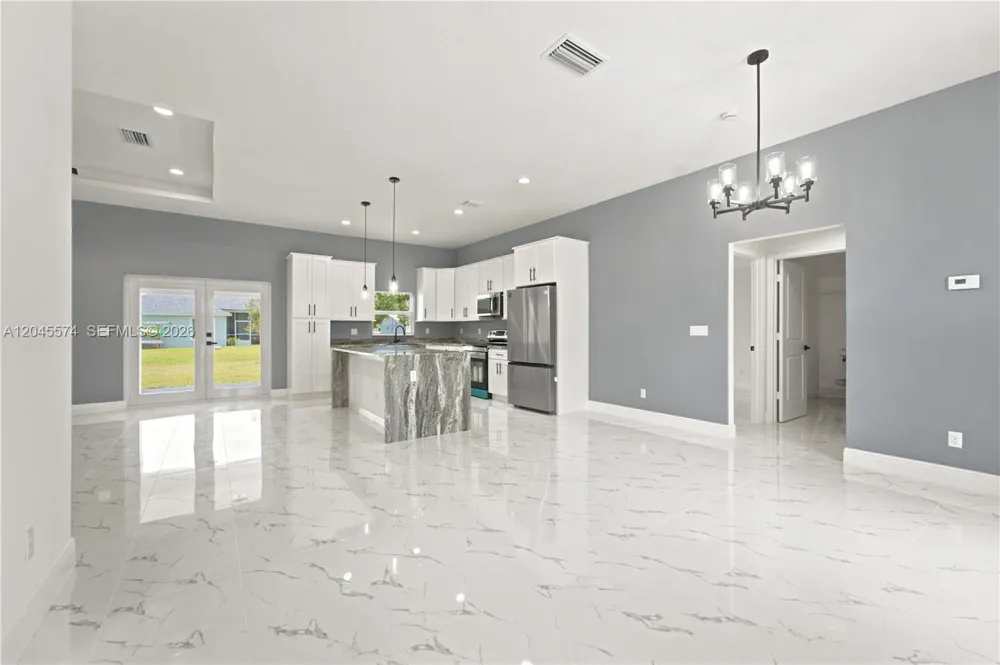 5203 Birch Dr Fort Pierce, FL 34945