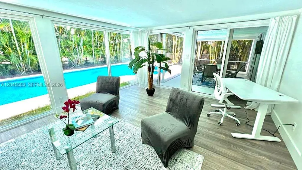 262 Bombay Ave Lauderdale By The Sea, FL 33308