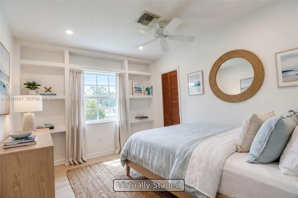 9720 Palmetto Club Ln W Miami, FL 33157