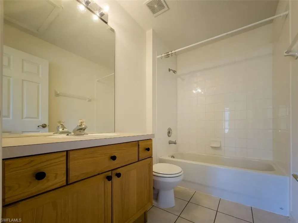 2332 SILVER PALM DRIVE Kissimmee, FL 34747