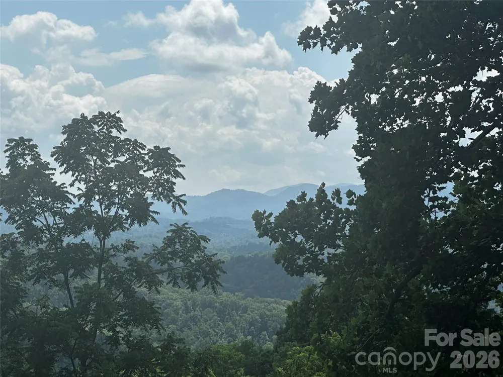 674 John Sparks Road Bakersville, NC 28705