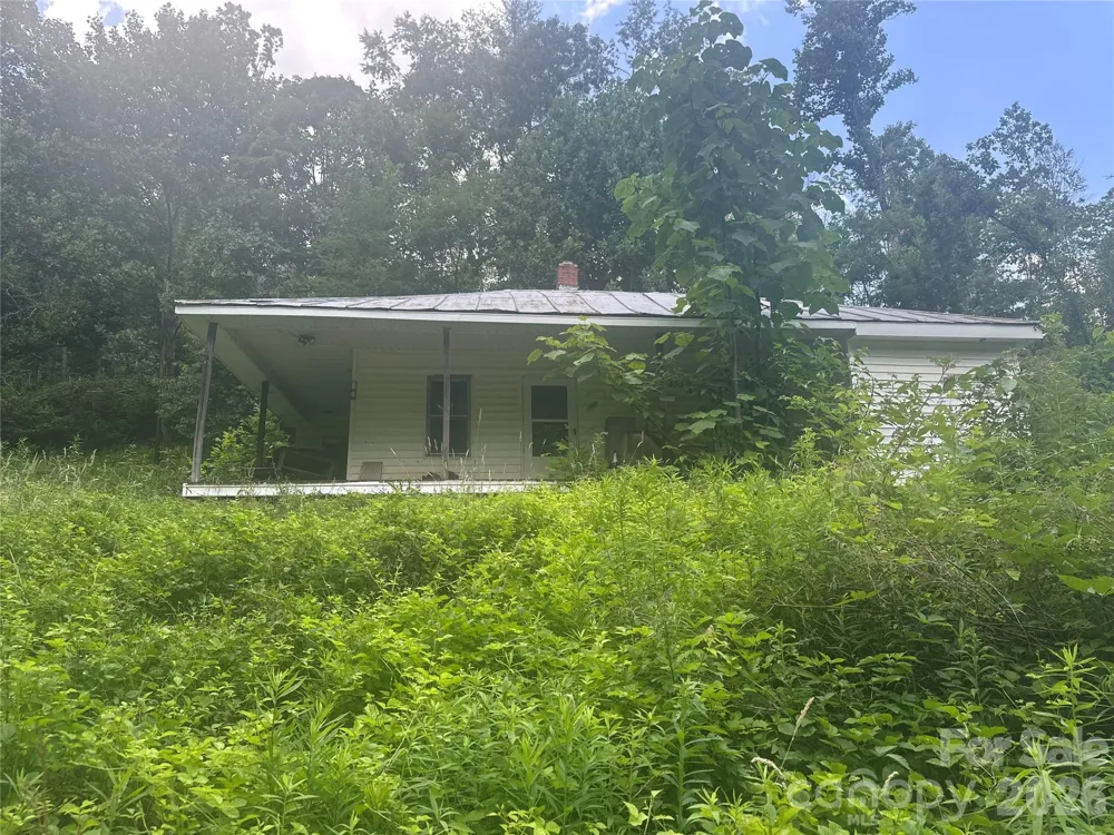 674 John Sparks Road Bakersville, NC 28705