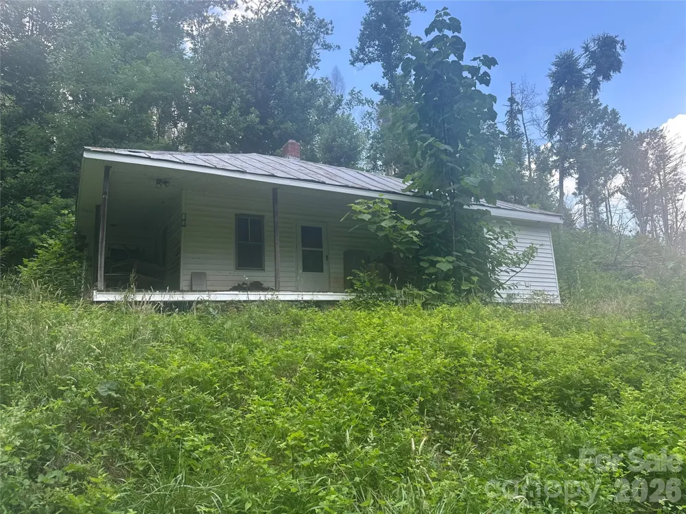 674 John Sparks Road Bakersville, NC 28705