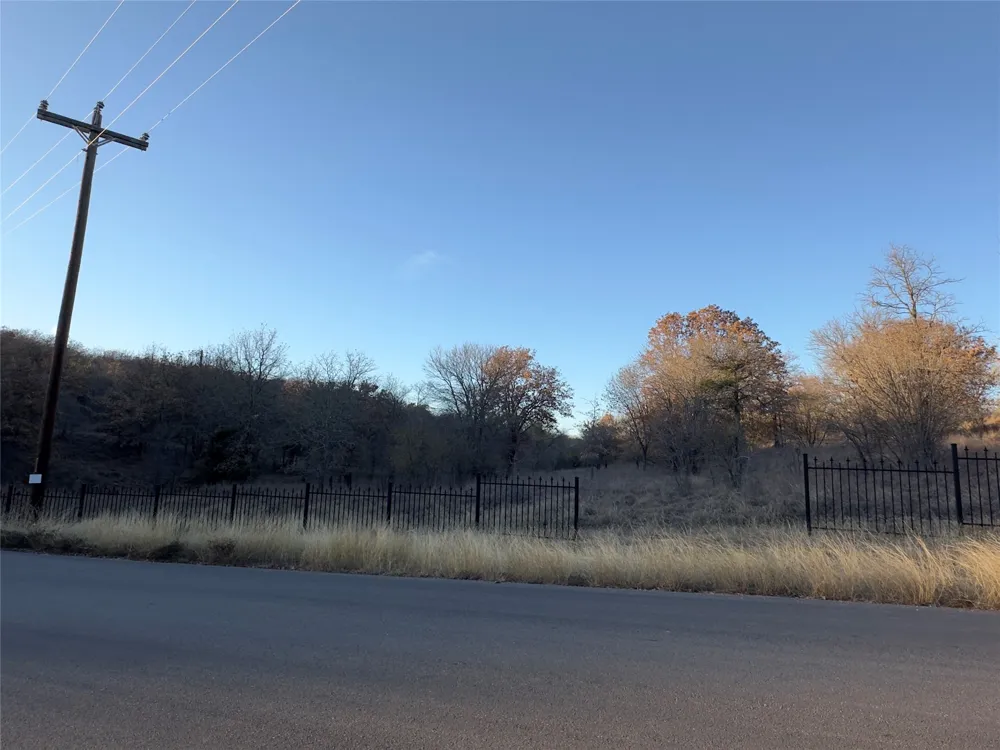 Cozy Cove Court Chico, TX 76431