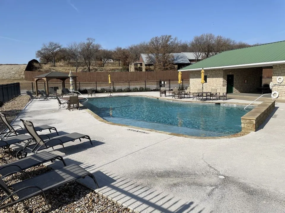 Cozy Cove Court Chico, TX 76431