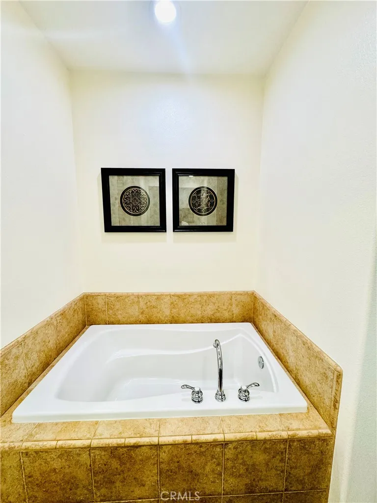 48680 Legacy Drive La Quinta, CA 92253