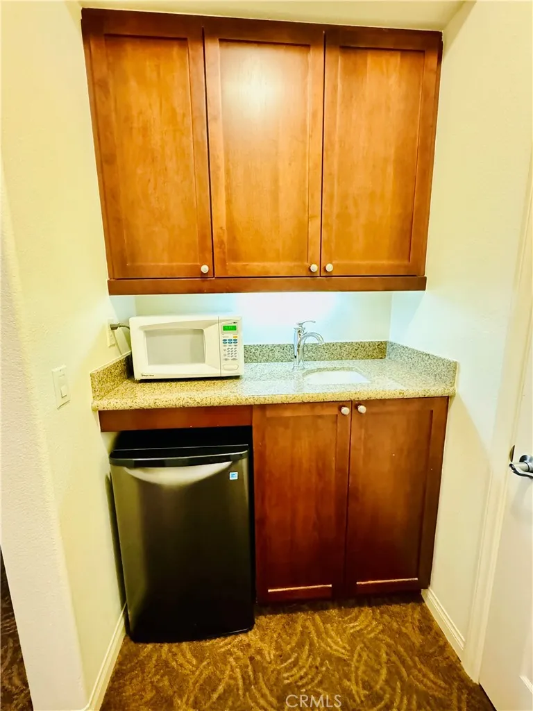 48680 Legacy Drive La Quinta, CA 92253