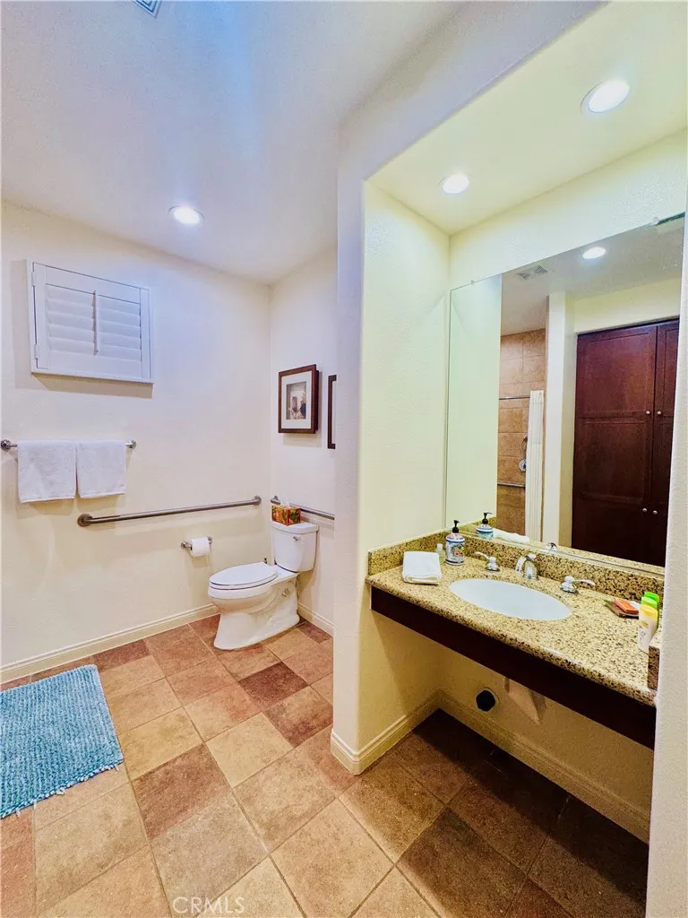 48680 Legacy Drive La Quinta, CA 92253