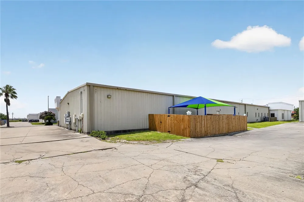 14041 Northwest Boulevard #0 Corpus Christi, TX 78410
